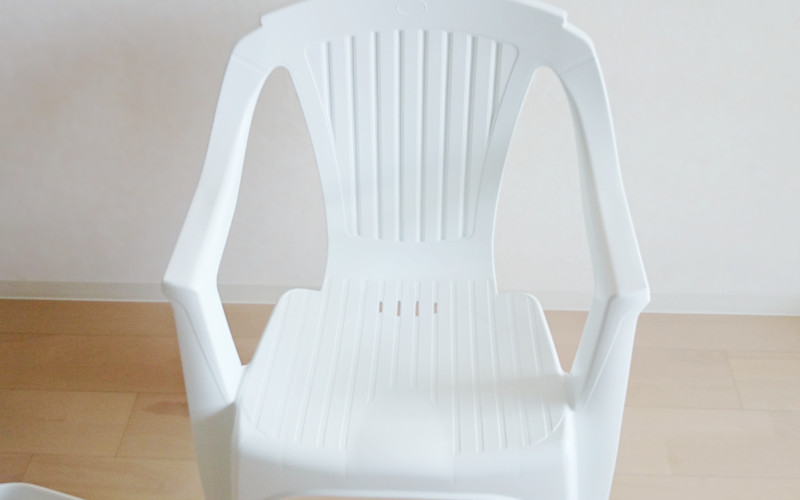 ベローナプラスチック椅子１